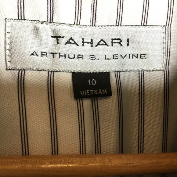 TAHARI Arthur S Levine Black Pinstripe Blazer Jacket Women Size 10 Career - Picture 5 of 9